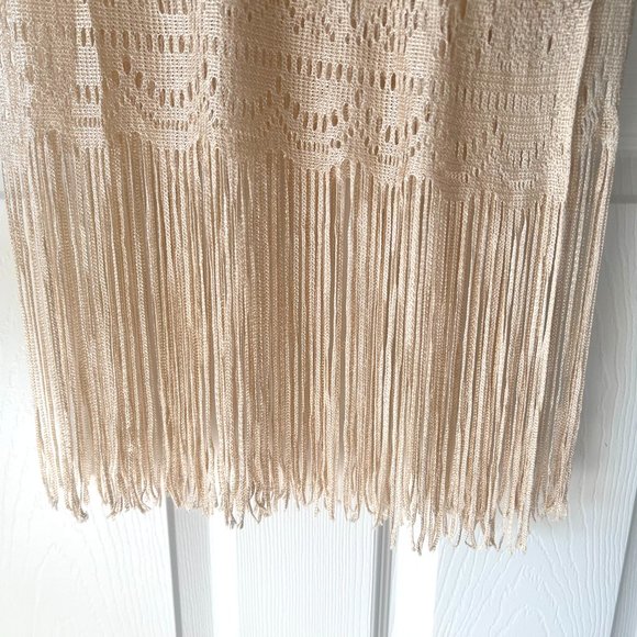 Made In Italy Designer Lace Shawl! - Picture 2 of 6